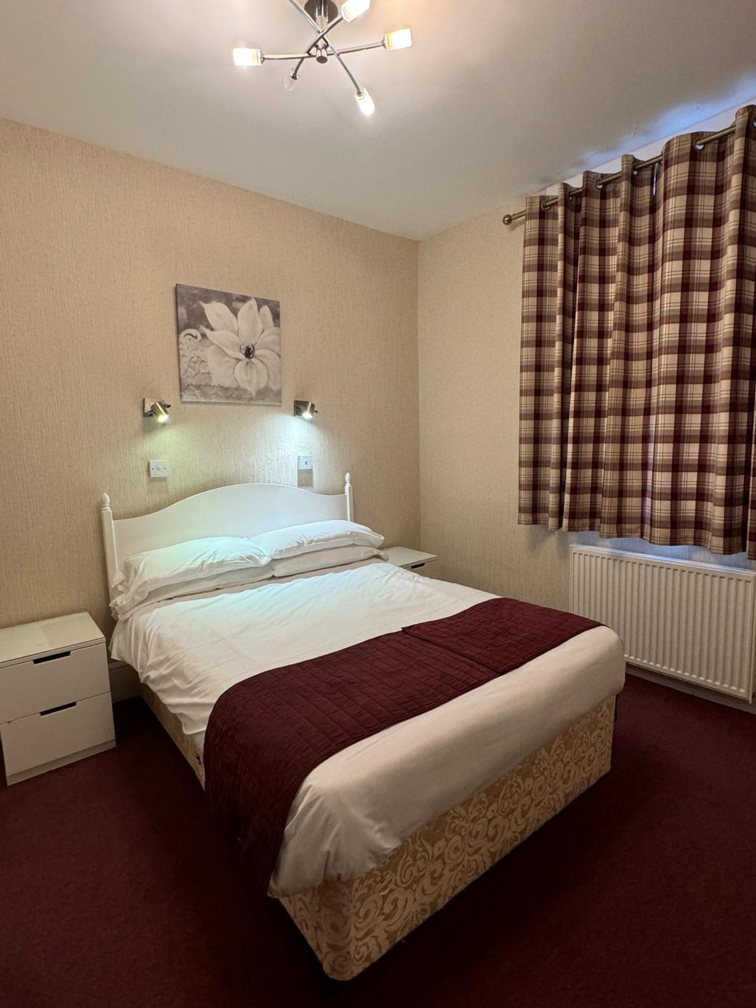 Haddon Hall Hotel AEGON International Pokoj fotografie